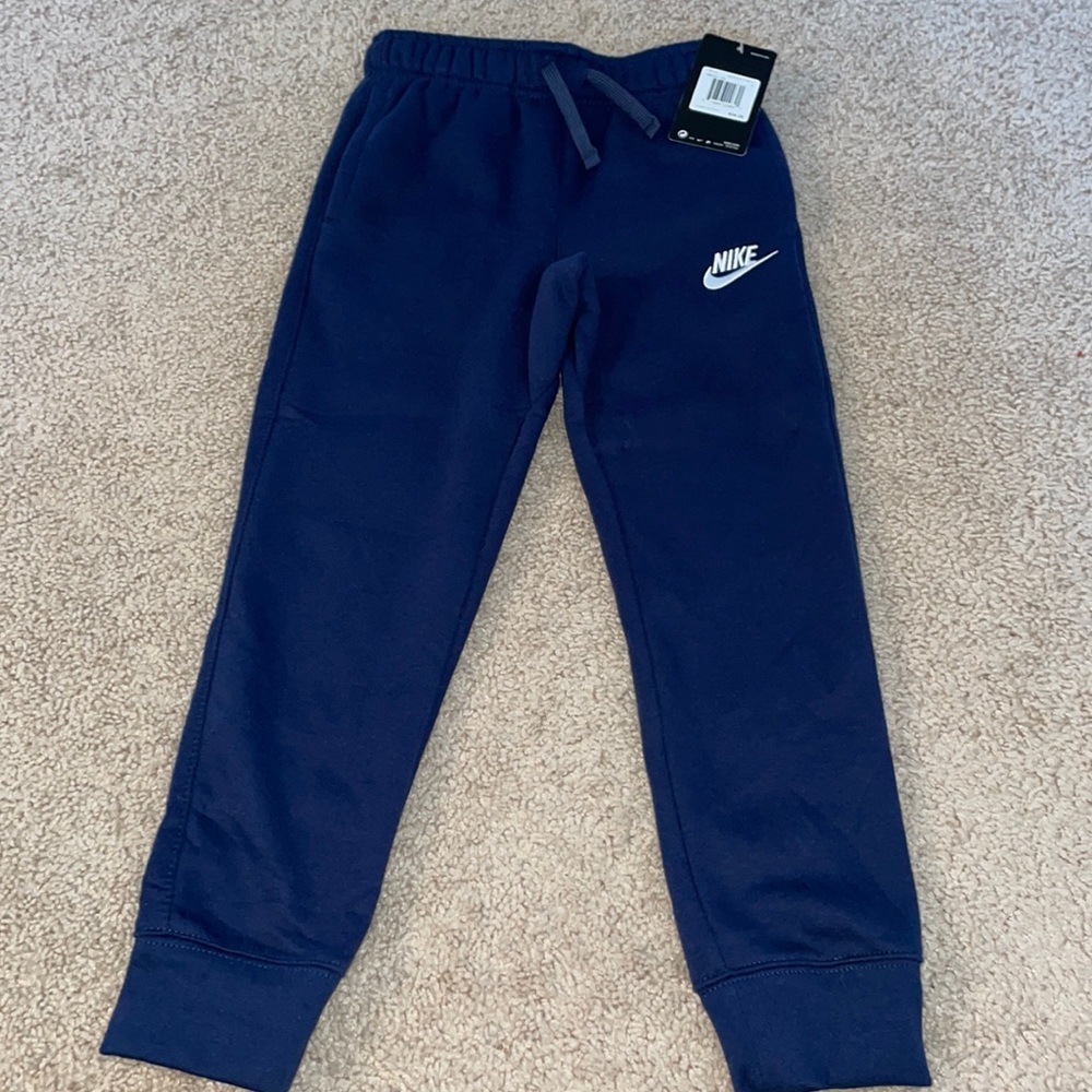 Nike Joggers Blue Size 6-7 116-122cm